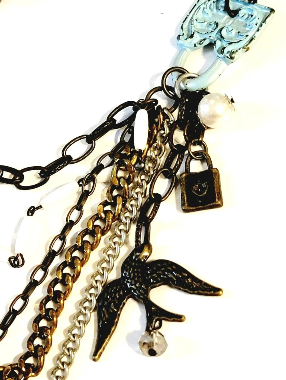 Plunder Charm Necklace Mixed Metals Bird, Lock, Faux Pearl Swag Designer blu1-38